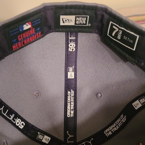 LA Grey - Picture 3 of 4